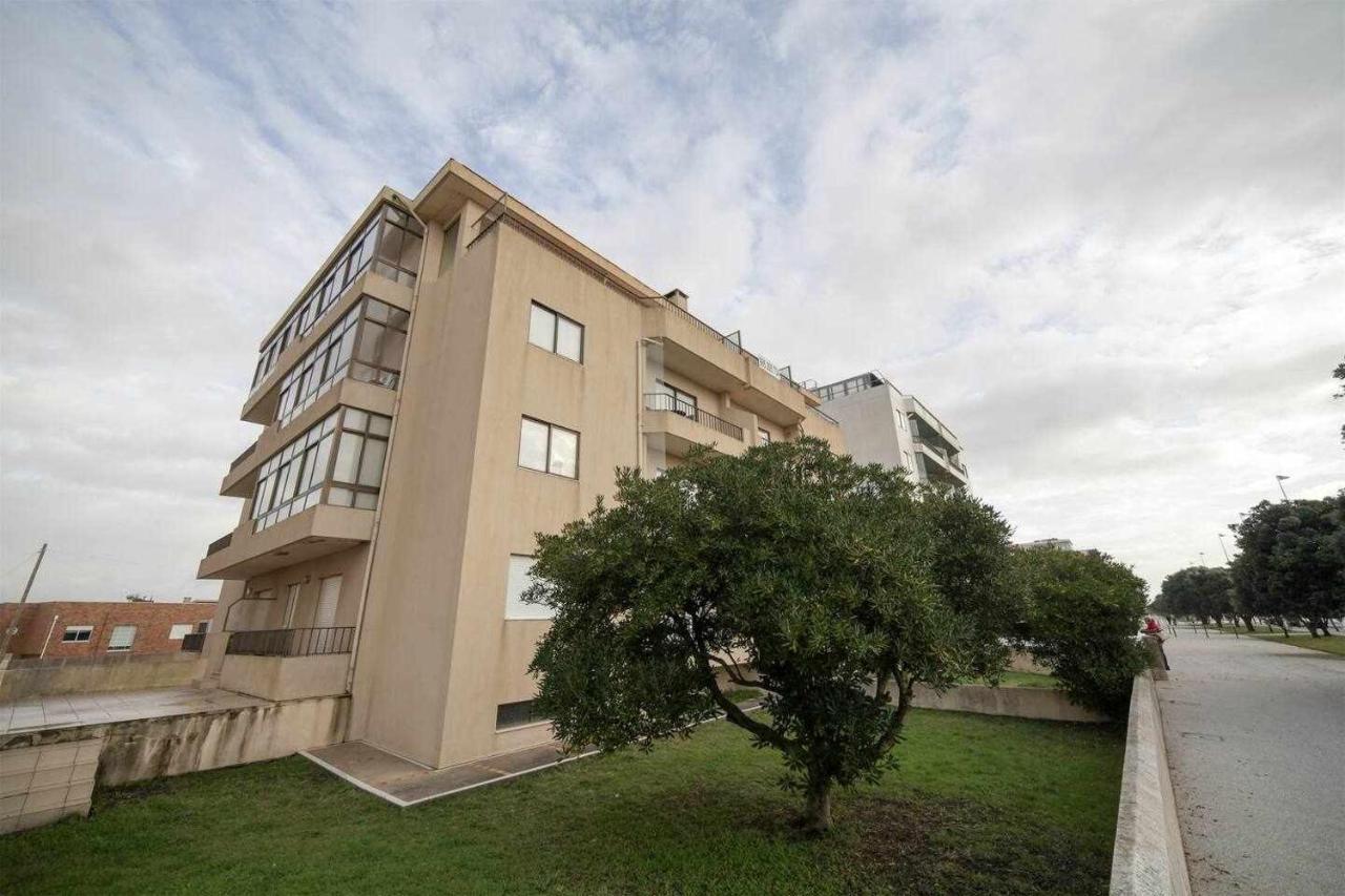 Apartamento Edumar Apartment Вила ду Конде Екстериор снимка