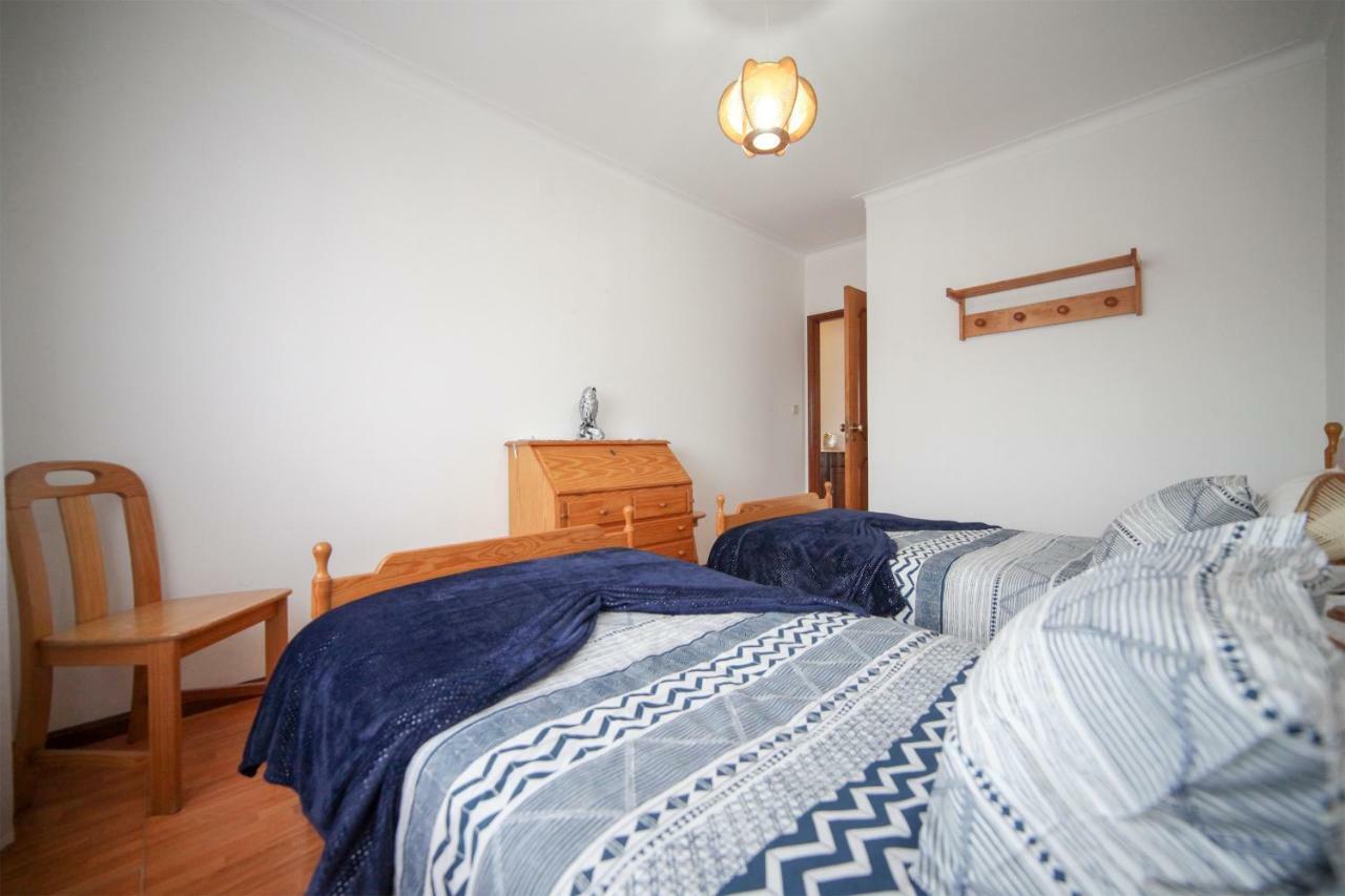 Apartamento Edumar Apartment Вила ду Конде Екстериор снимка